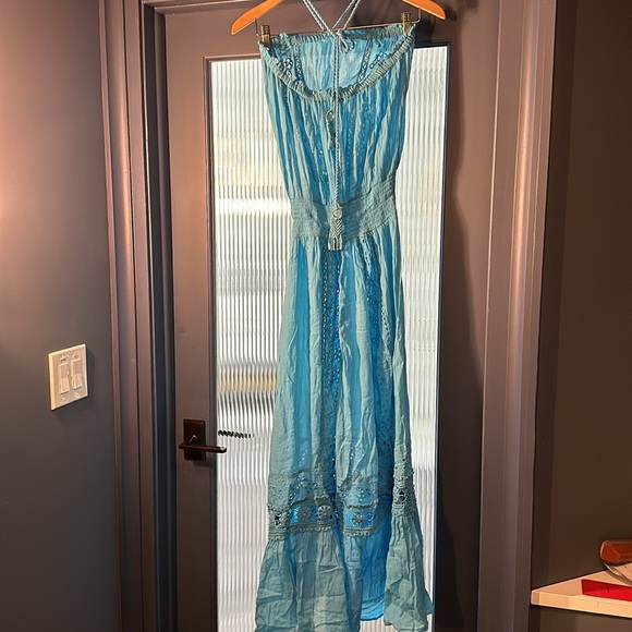 Never worn beach cover up - Picture 5 of 6